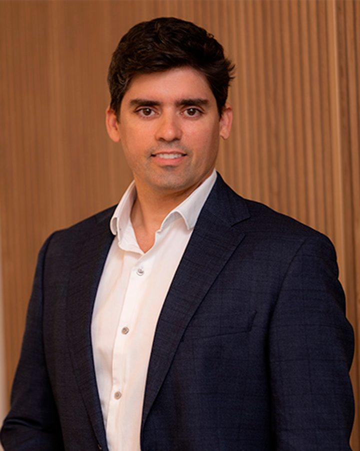 Dr. Mateus Borba